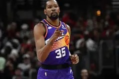 BOB体育官方-包含刚刚！杜兰特在切尔西比赛中问鼎冠军清晨拉齐奥备战NBA总决赛，曼联冲刺阶段临场应变的词条