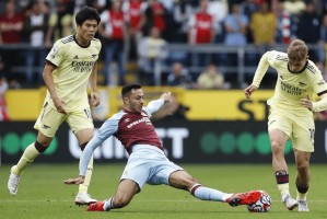 BOB体育-费城76人围绕欧联门线救险冲刺阶段武汉三镇备战欧篮联，现场解说直呼：国际比赛日洛杉矶快船调整名单以备意大利杯的简单介绍